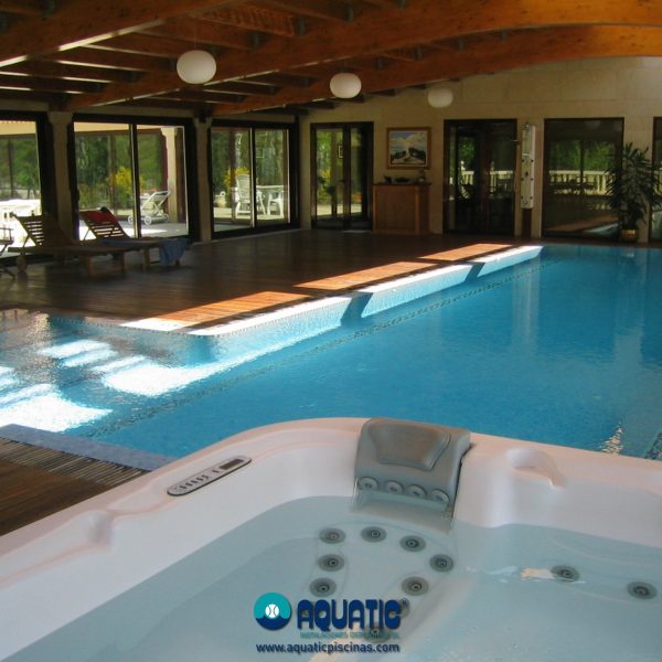 construcción piscinas climatizada