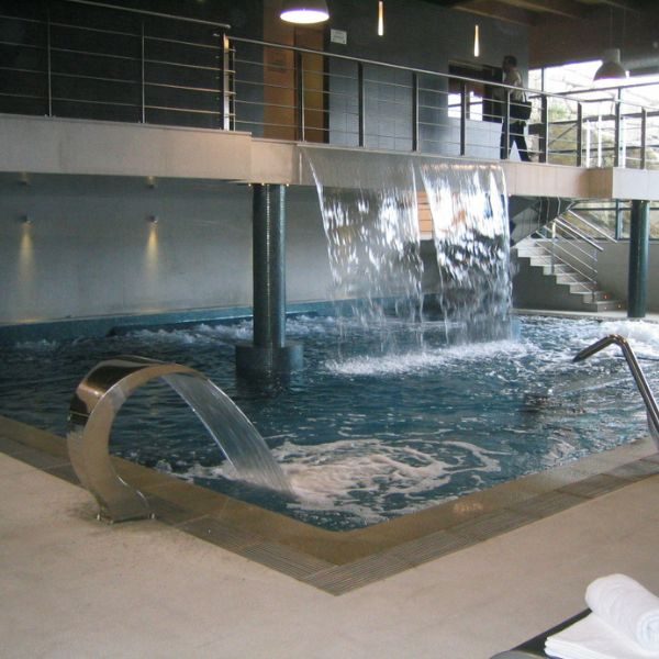 piscina-climatizada-balneario-allariz